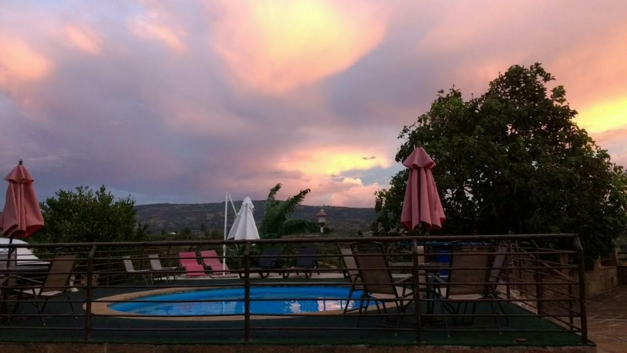 La Loma Hotel Барічара Екстер'єр фото